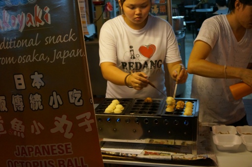 Stand de boulettes japonaises, toujours sur le marché de nuit de Malacca